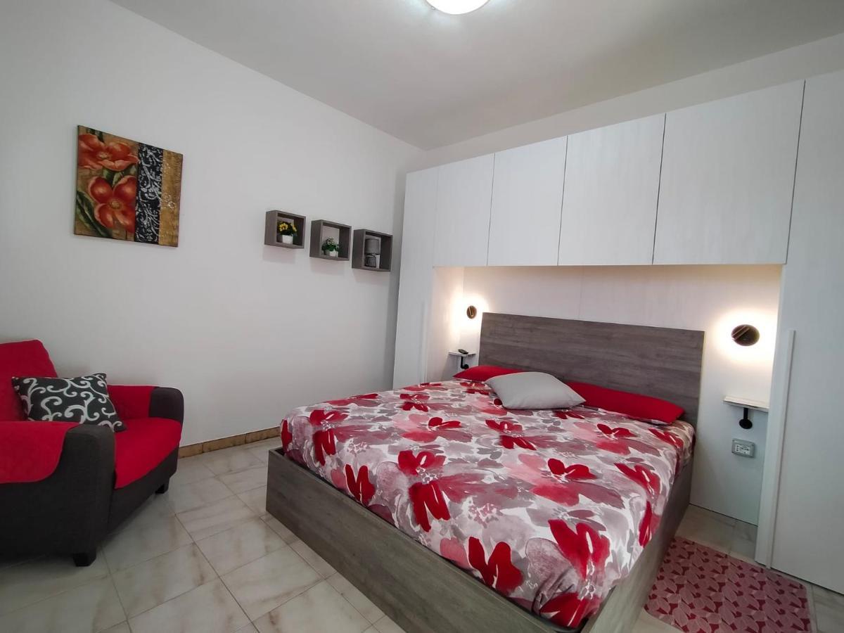 Apartament Domu De Babbai Assemini Zewnętrze zdjęcie